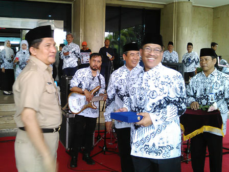 Pencarian PGRI Seberangulu - Persatuan Guru Republik Indonesia Cabang Seberangulu